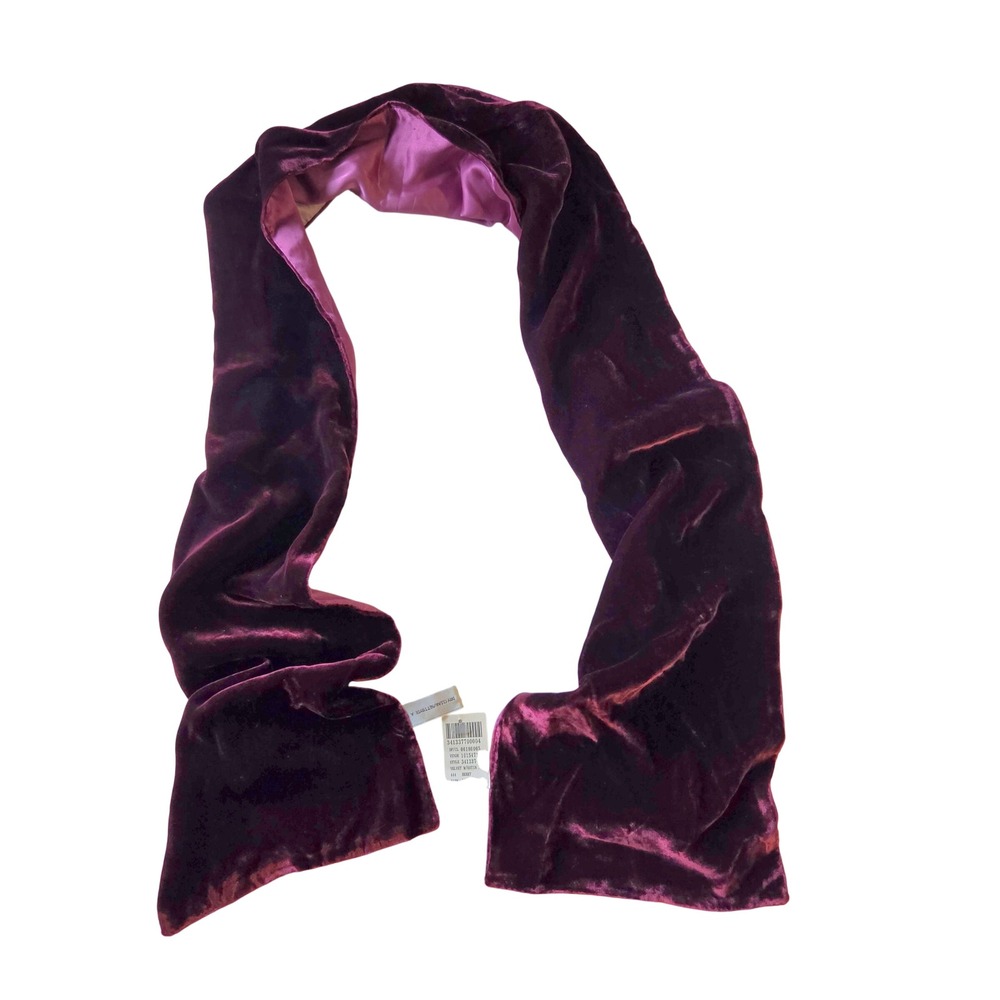Berry Purple Silk Blend Velvet Scarf w/ Hombre Satin Lining Button Closure NWT
